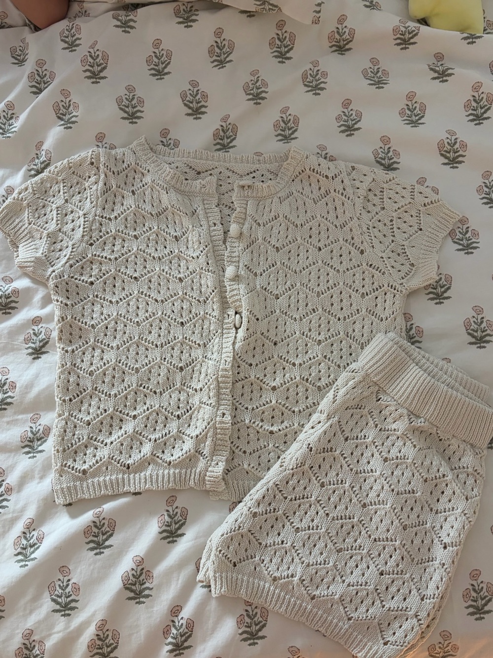 Knit Short Sleeve Top & Shorts Set - Cream